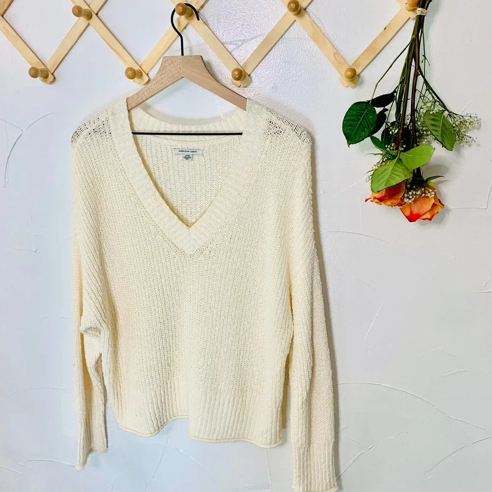 Off White American Eagle Oversized V Neck Long Sleeve Knit Sweater - Picture 2 of 4